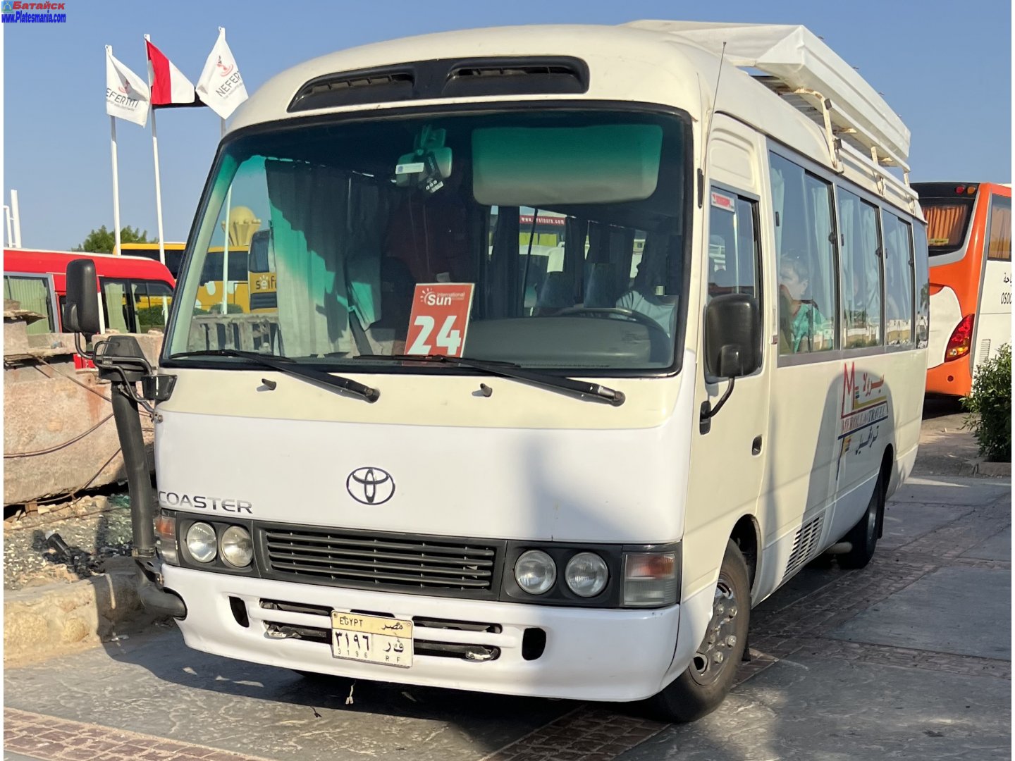٣١٩٦ رف, Toyota Coaster 