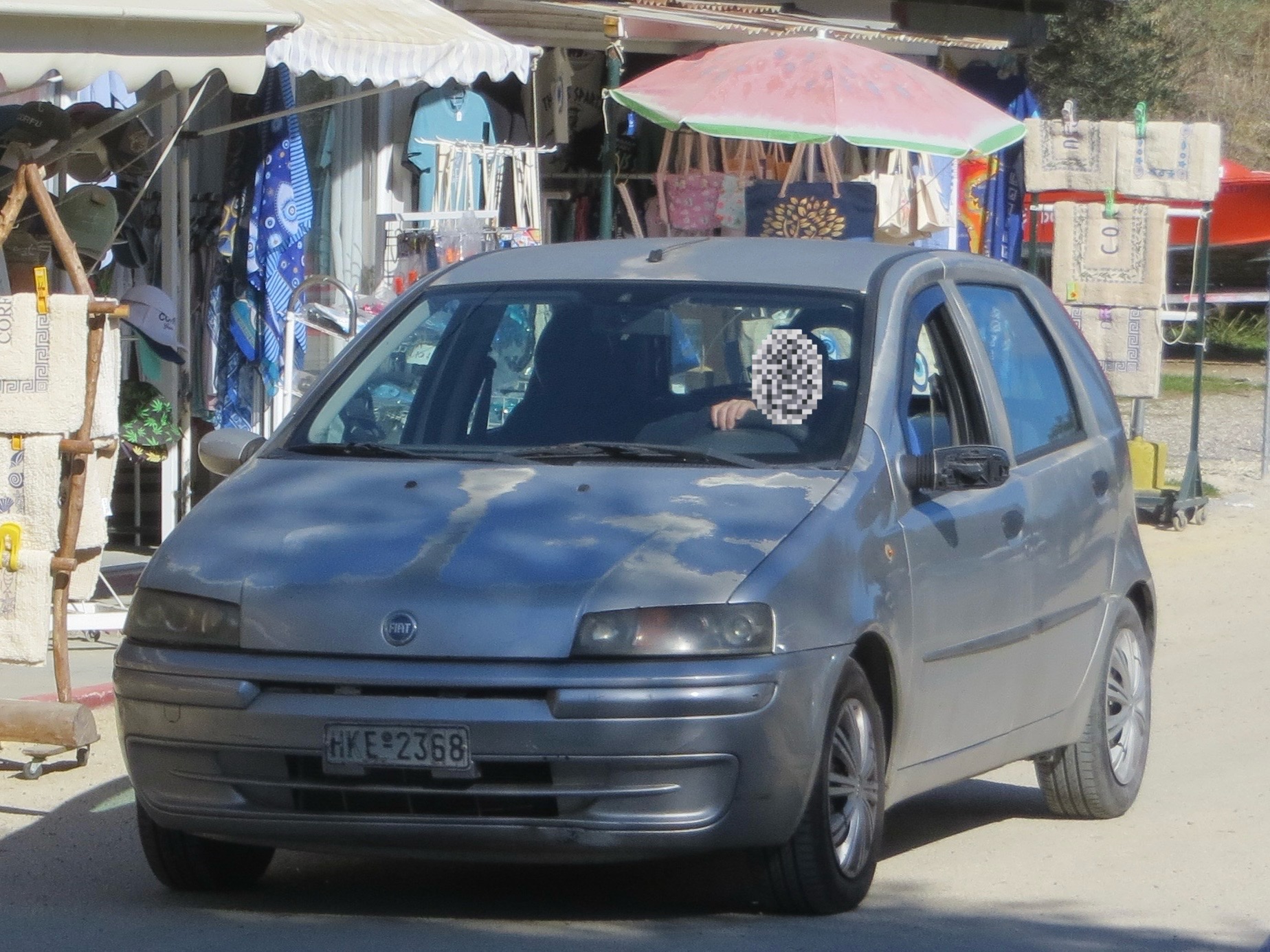 HKE-2368, FIAT Punto 2nd gen 5-door Hatch (188), 1999–2003