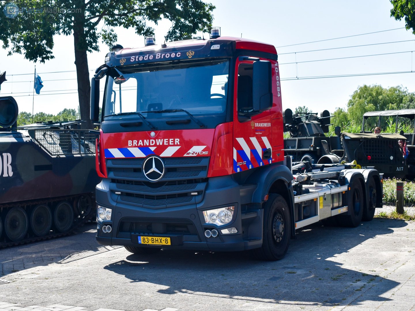 83-BHX-8, Mercedes-Benz Antos 1st gen, 2012–2017