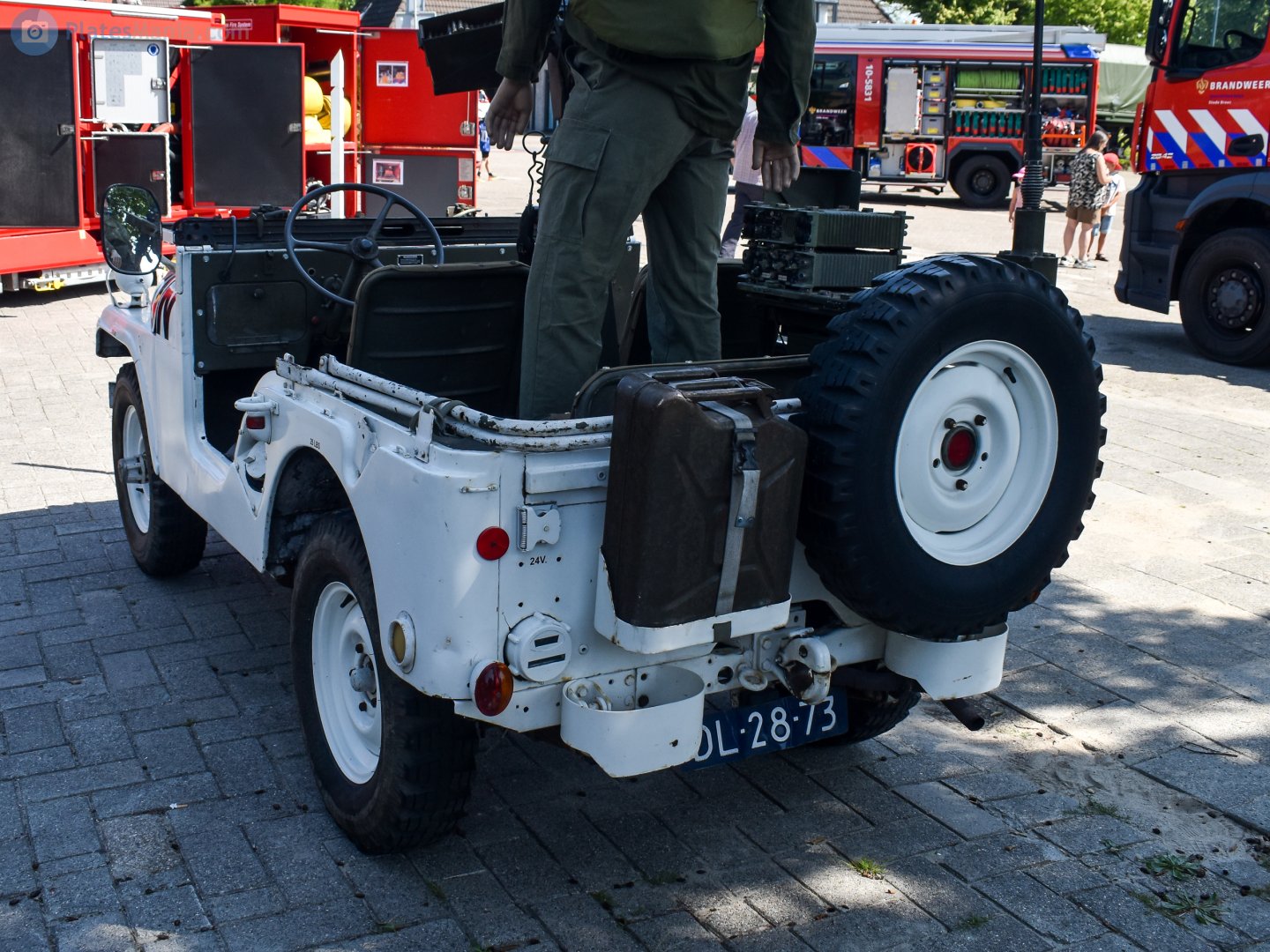 DL-28-73, Willys MD (M38A1 Jeep) 1952–1957