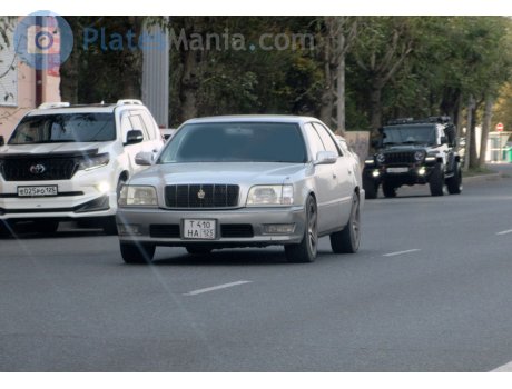 т410на125, Toyota Crown Majesta