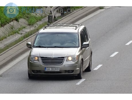 GA 303HX, Chrysler Town&Country