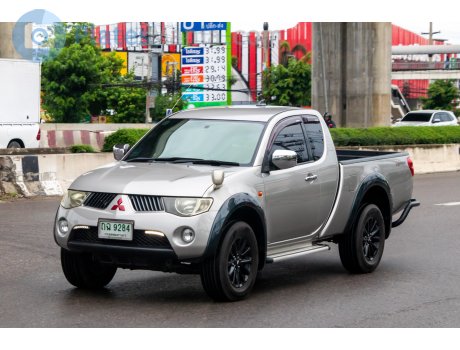 ถฉ 9284, Mitsubishi Triton