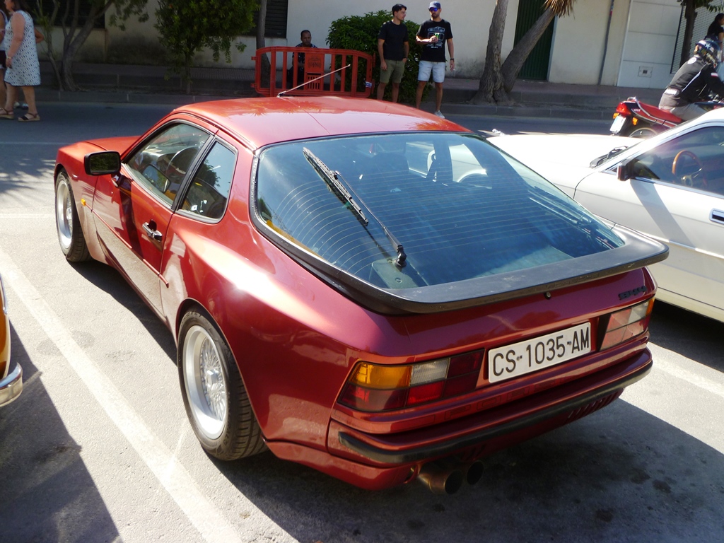 CS 1035 AM, Porsche 944 1st gen Coupé (951/952), 1982–1991