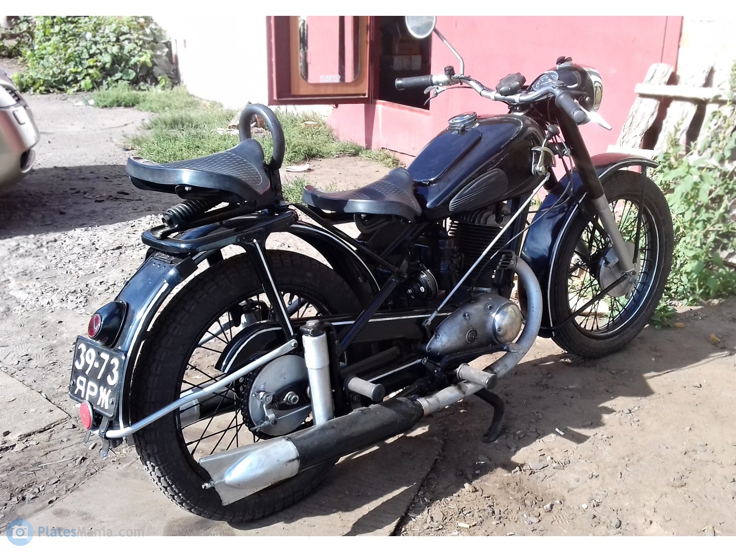 3973 ЯРЖ, Izh 49 1st gen, 1951–1956