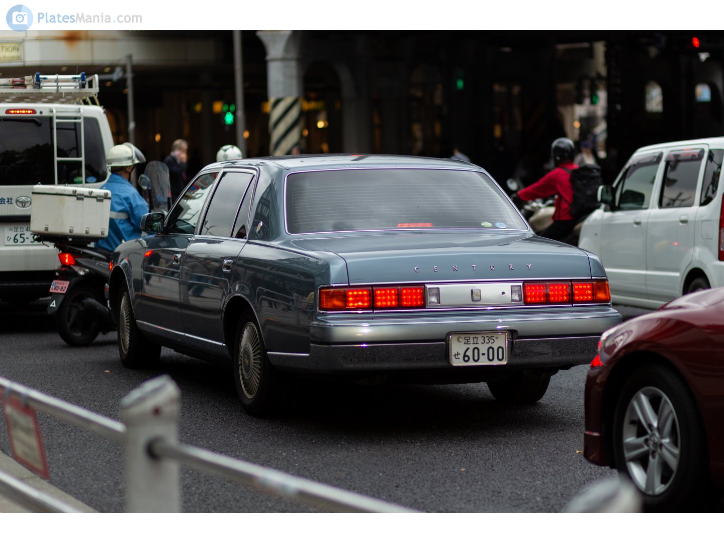 足立 335 さ 6000, Toyota Century 3rd gen (G50), 1997–2017