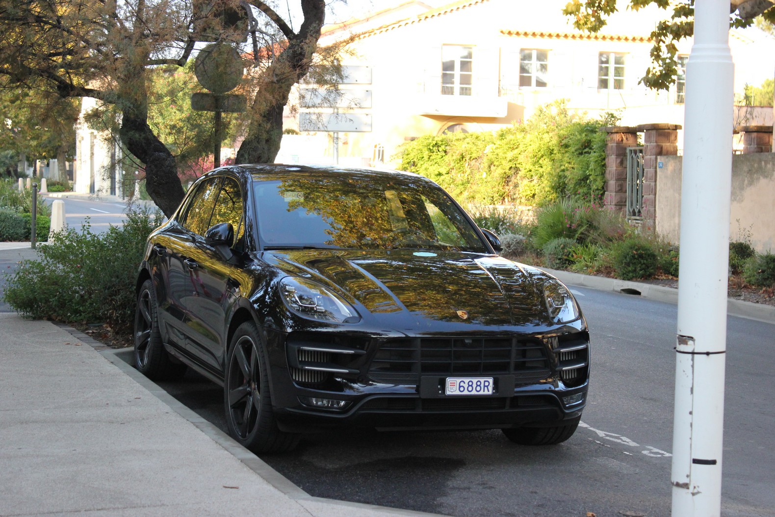 688R, Porsche Macan 1st gen (95B), 2014–2018