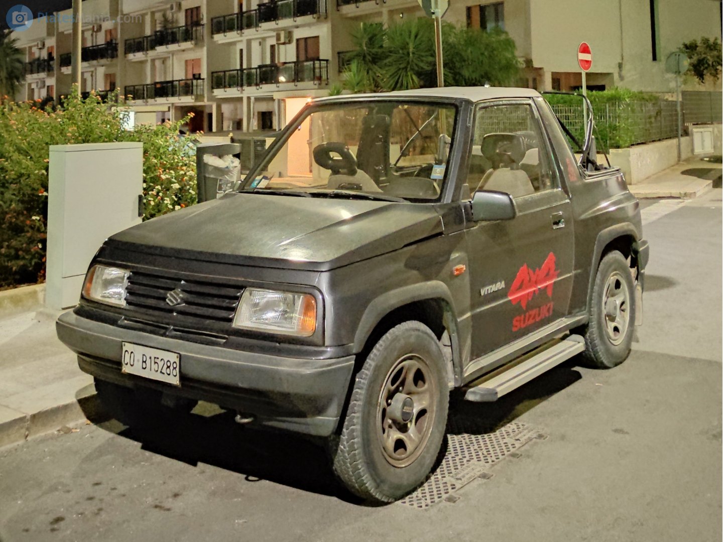 CO B15288, Suzuki Vitara 1st gen Canvas Top (ET/TA), 1988–1998