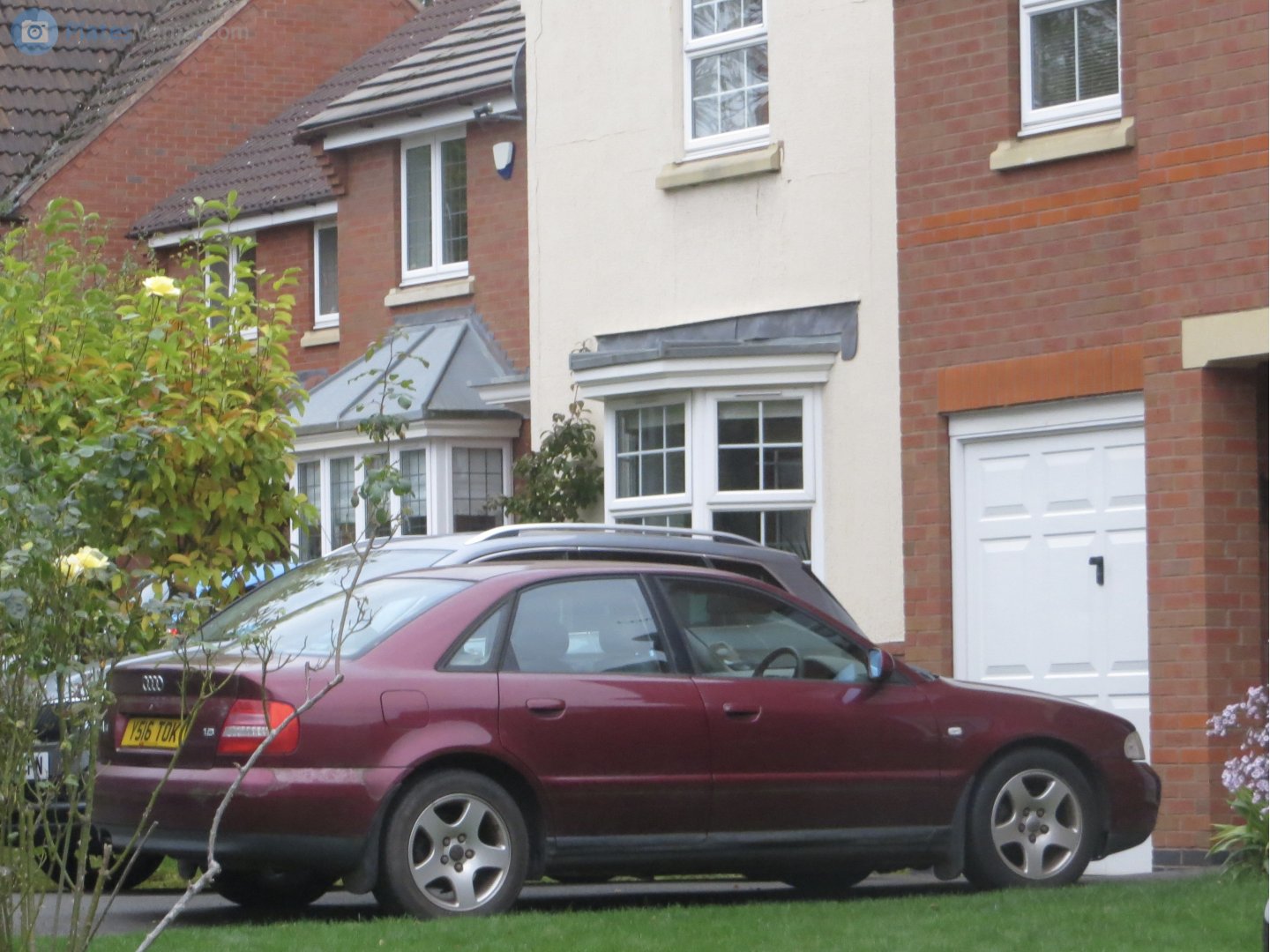 Y516TOK, Audi A4 1st gen Sedan (B5/8D2), 1994–2000