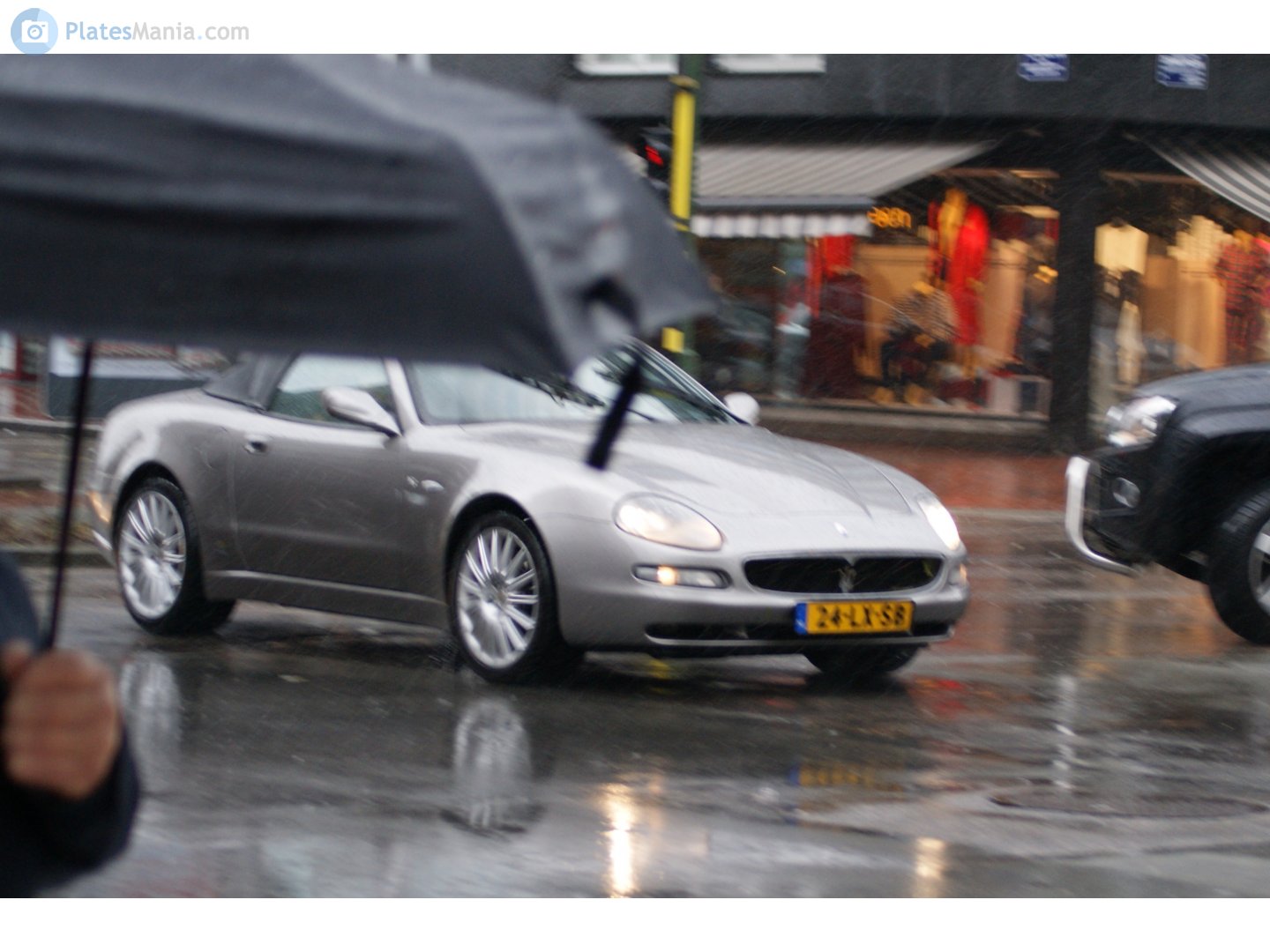 24-LX-SB, Maserati Spyder 2nd gen (M138), 2001–2007