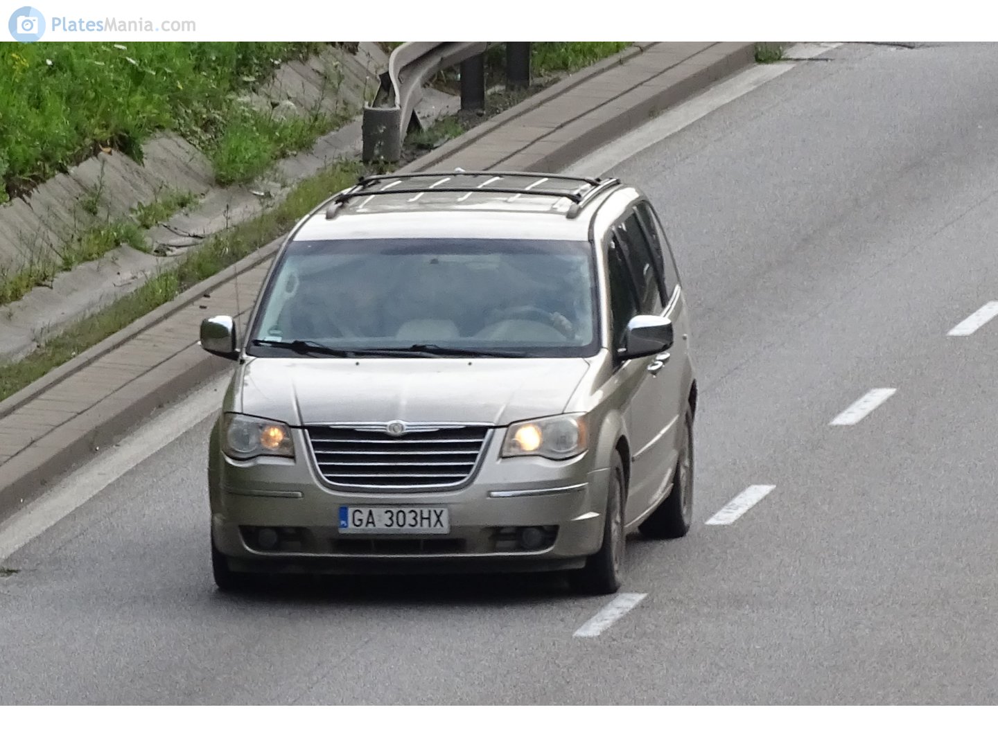 GA 303HX, Chrysler Town&Country 5th gen Minivan (RT), 2007–2010