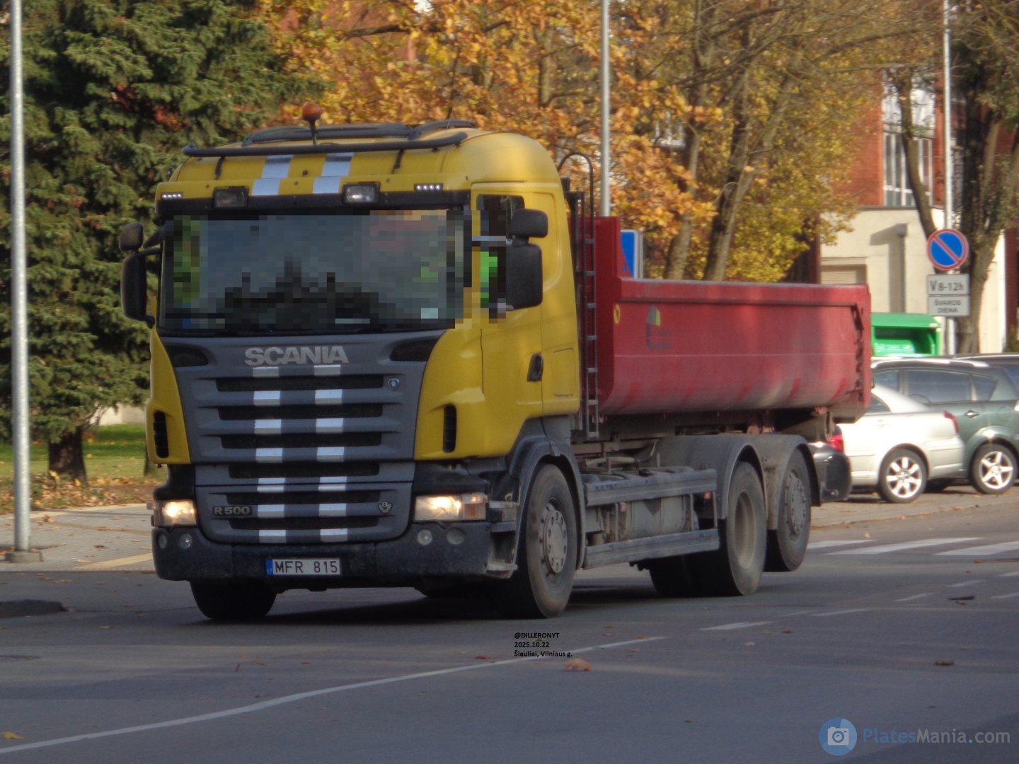 MFR 815, Scania R-Series 1st gen, 2004­–2017