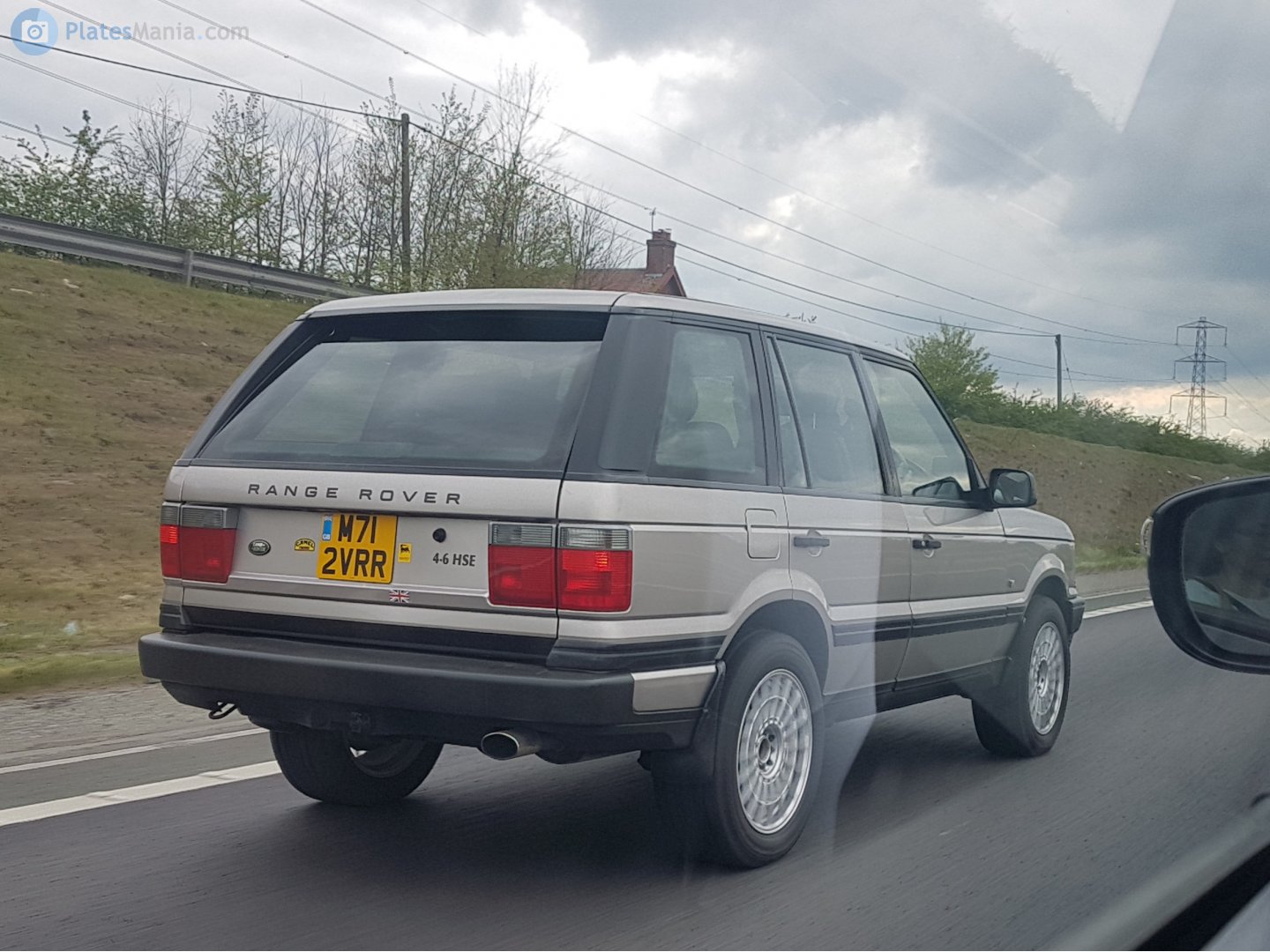 M712VRR, Land Rover Range Rover 2nd gen (P38A), 1994–2002