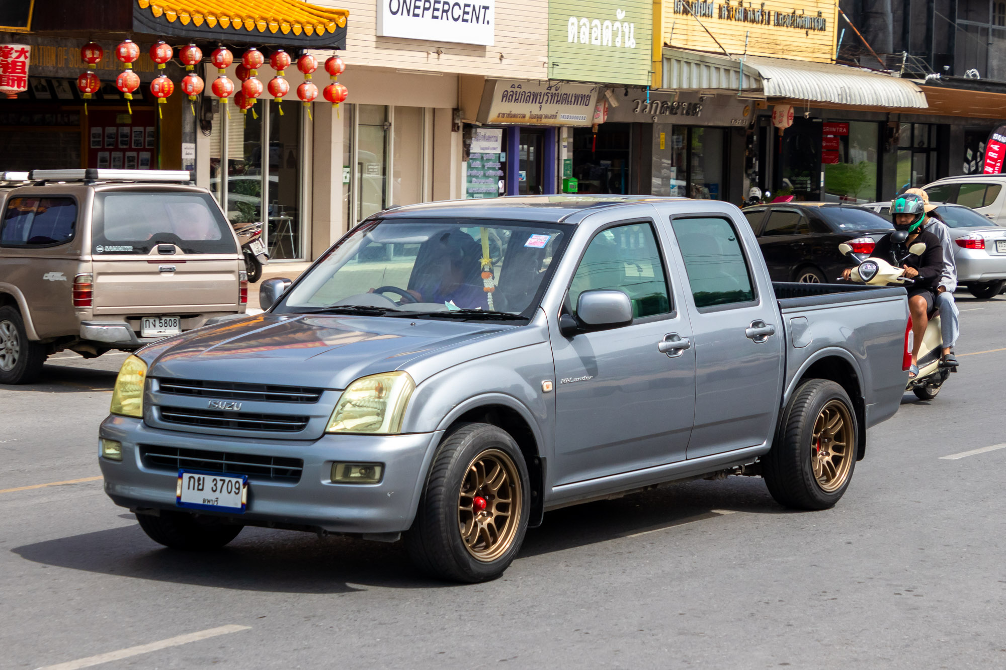 กย 3709, Isuzu D-Max 1st gen (RA/RC), 2002–2012