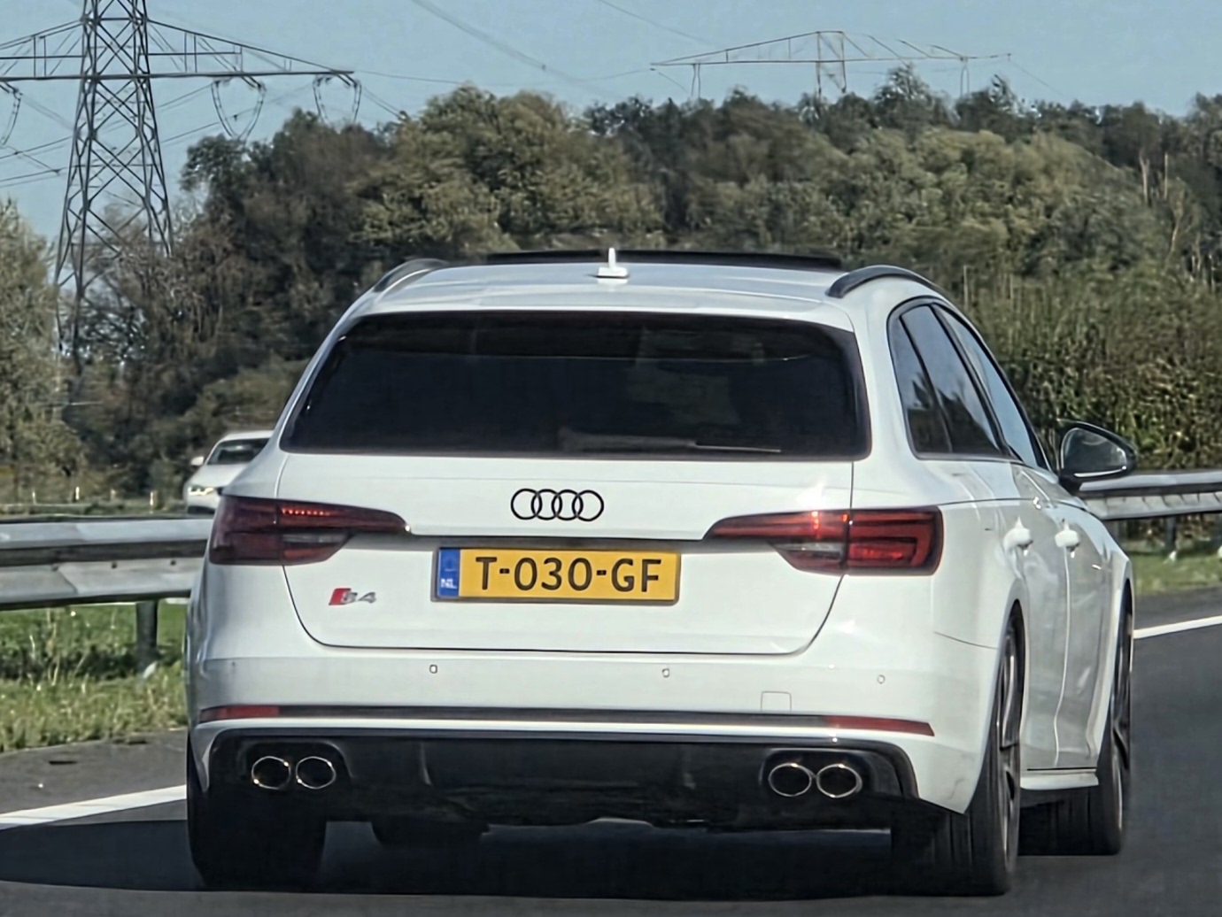 T-030-GF, Audi S4 6th gen Avant (B9/8W5/8WD), 2016–2019