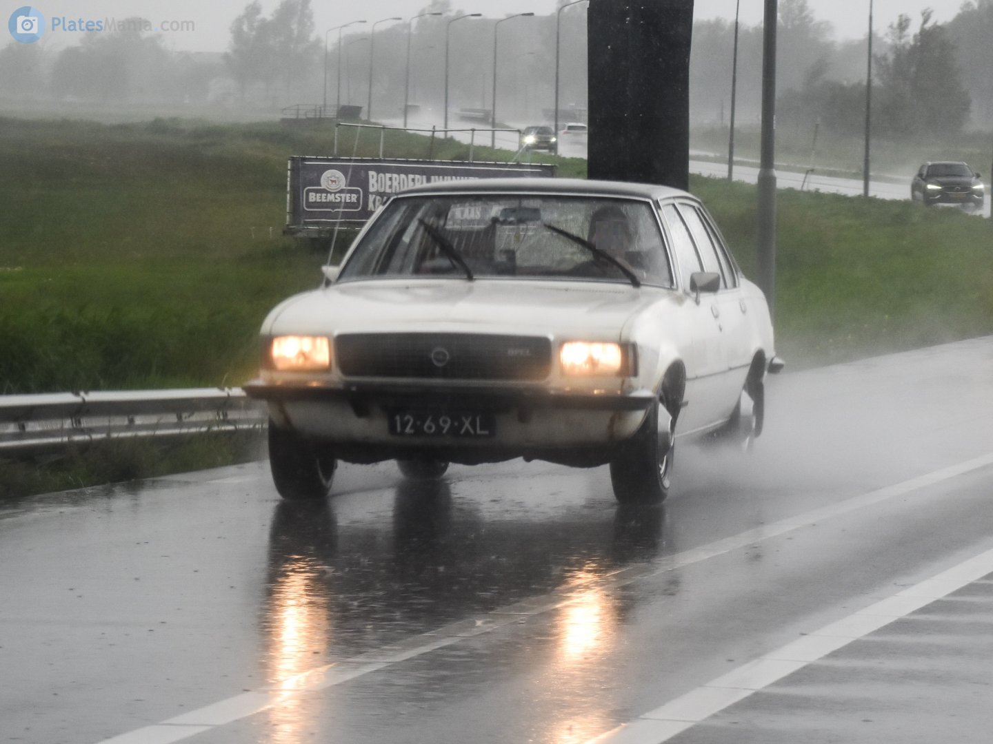 12-69-XL, Opel Commodore 2nd gen Sedan (B), 1972–1978