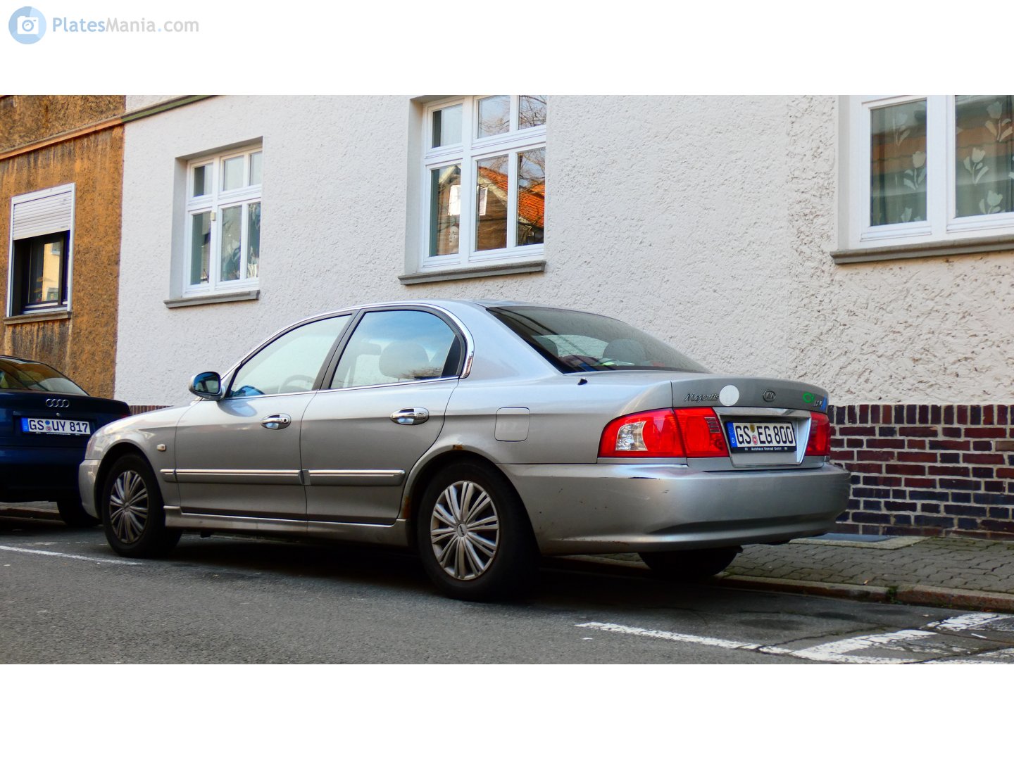 GS EG 800, Kia Magentis 1st gen (MS), 2000–2002