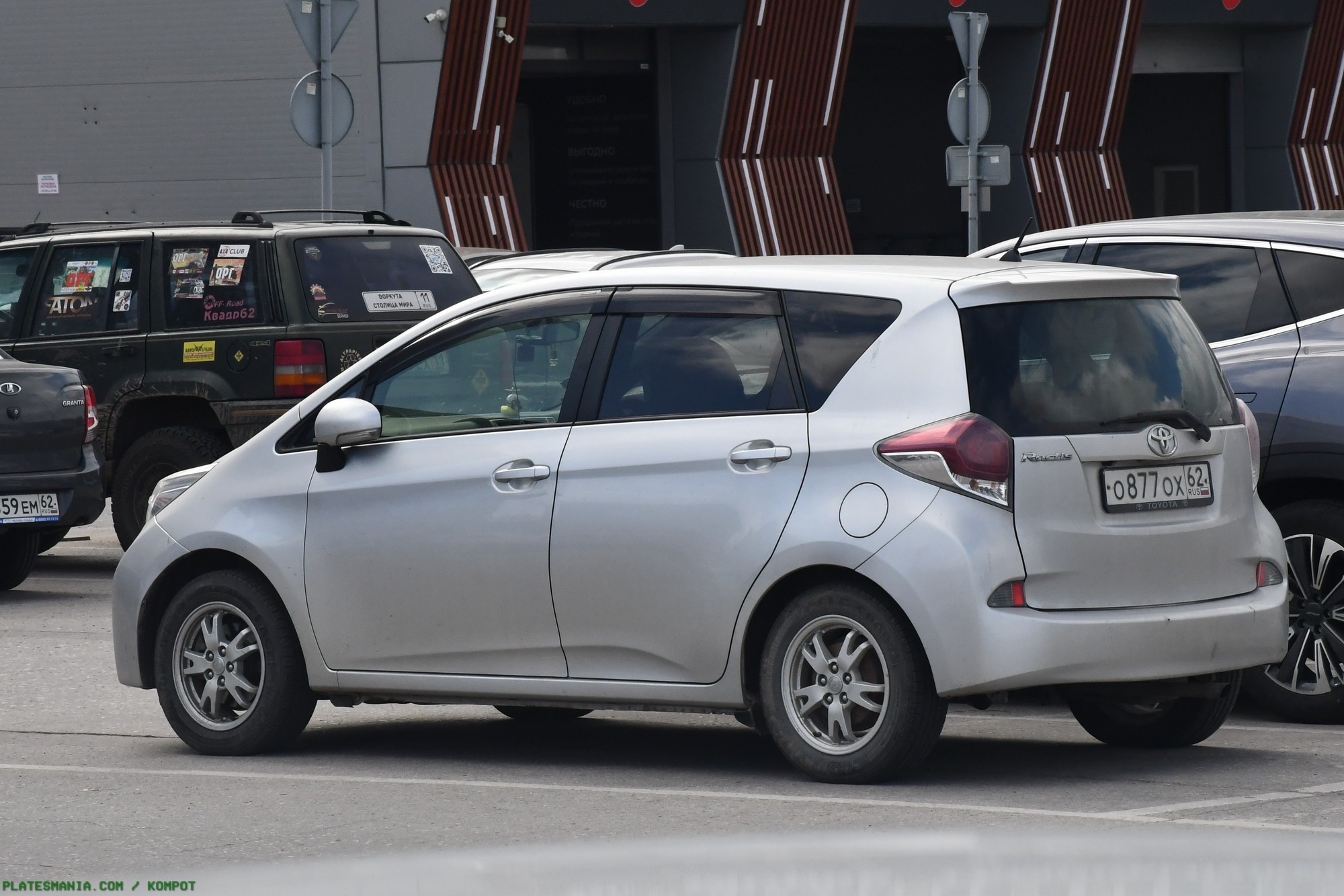 о 877 ох 62, Toyota Ractis 2nd gen (XP120), 2010–2016