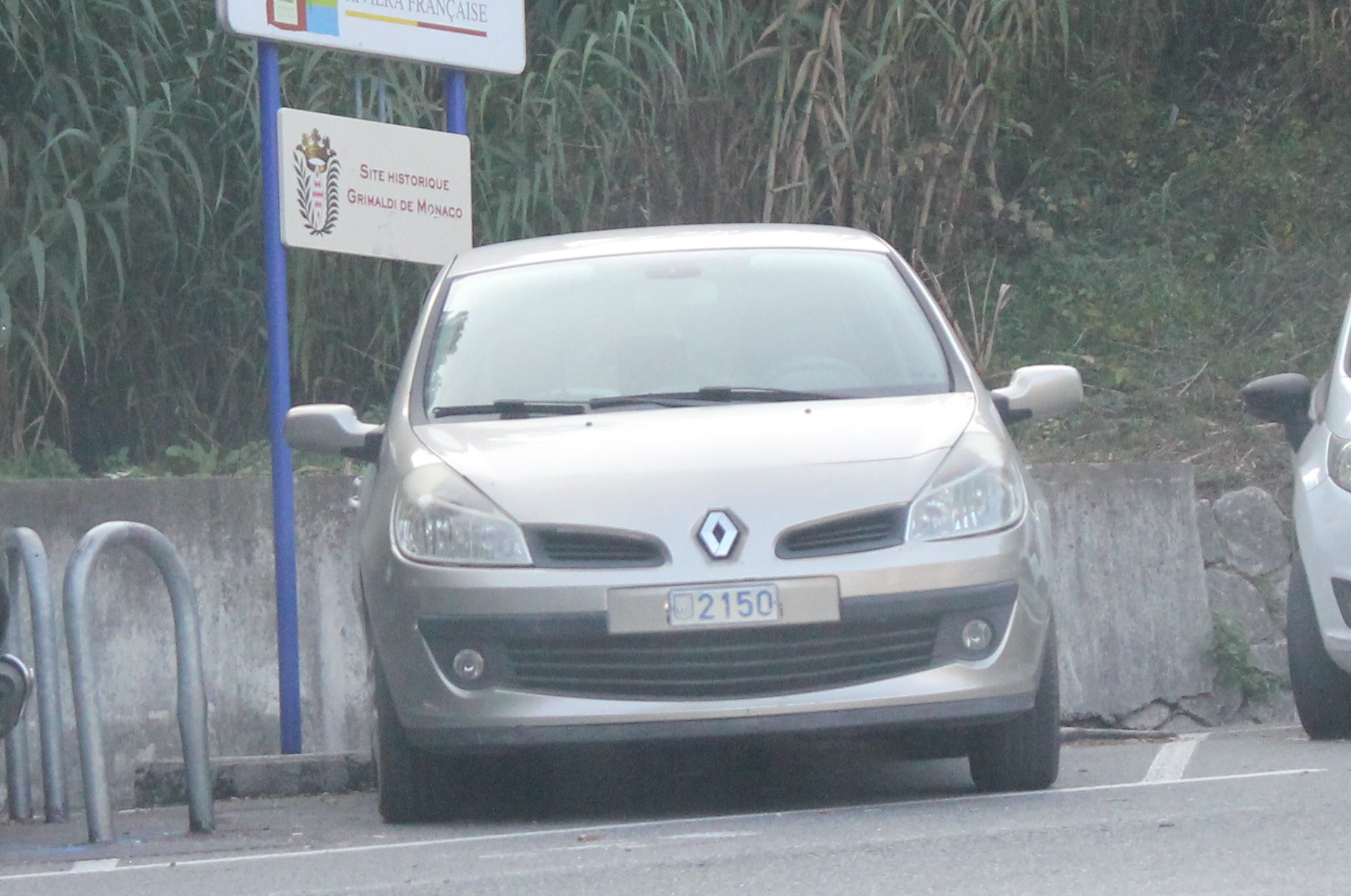 2150, Renault Clio 3rd gen 5-door Hatch (B85), 2005–2009