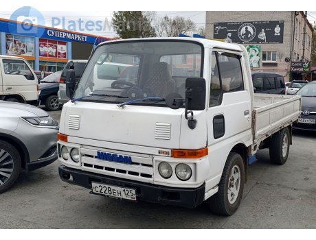 с228ен125, Nissan Atlas