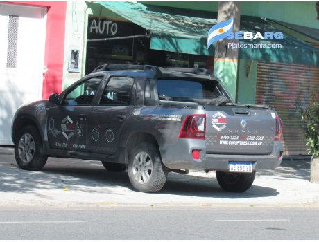 AE 652 YD, Renault Oroch