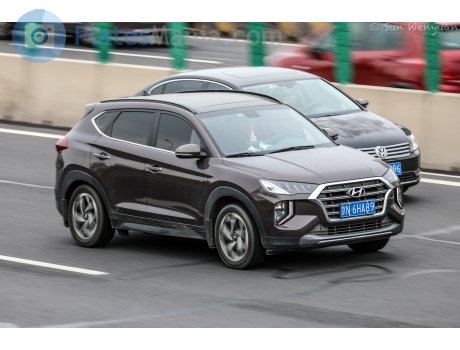 京N·6HA89, Hyundai Tucson