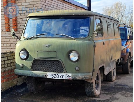 р528хв36, UAZ 452