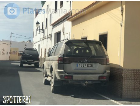 4587 DXR, Mitsubishi Montero Sport