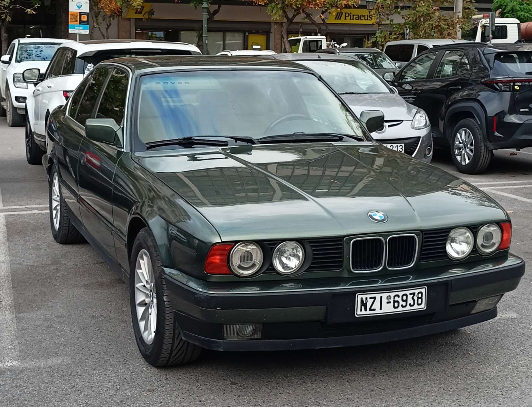 NZI-6938, BMW 5 Series 3rd gen Sedan (E34), 1988–1995