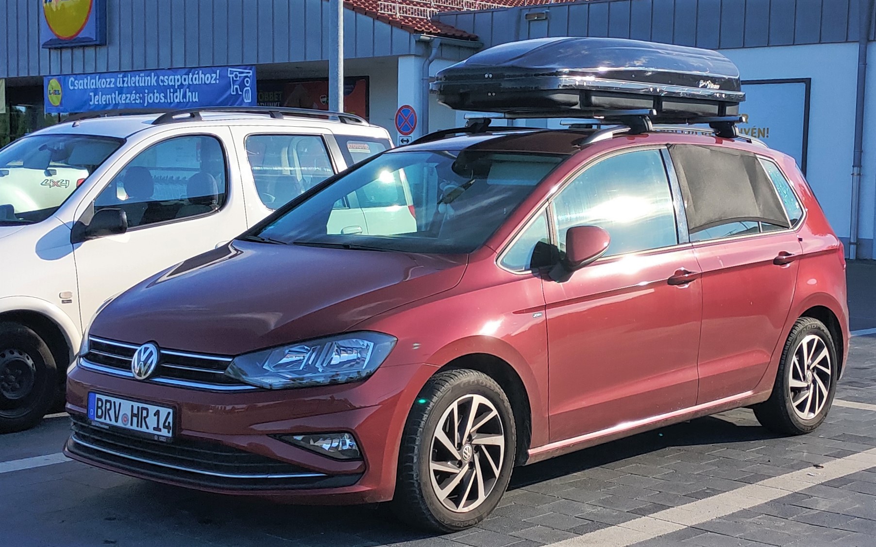 BRV HR 14, Volkswagen Golf Sportsvan 1st gen (5G) (SV), 2014–2020