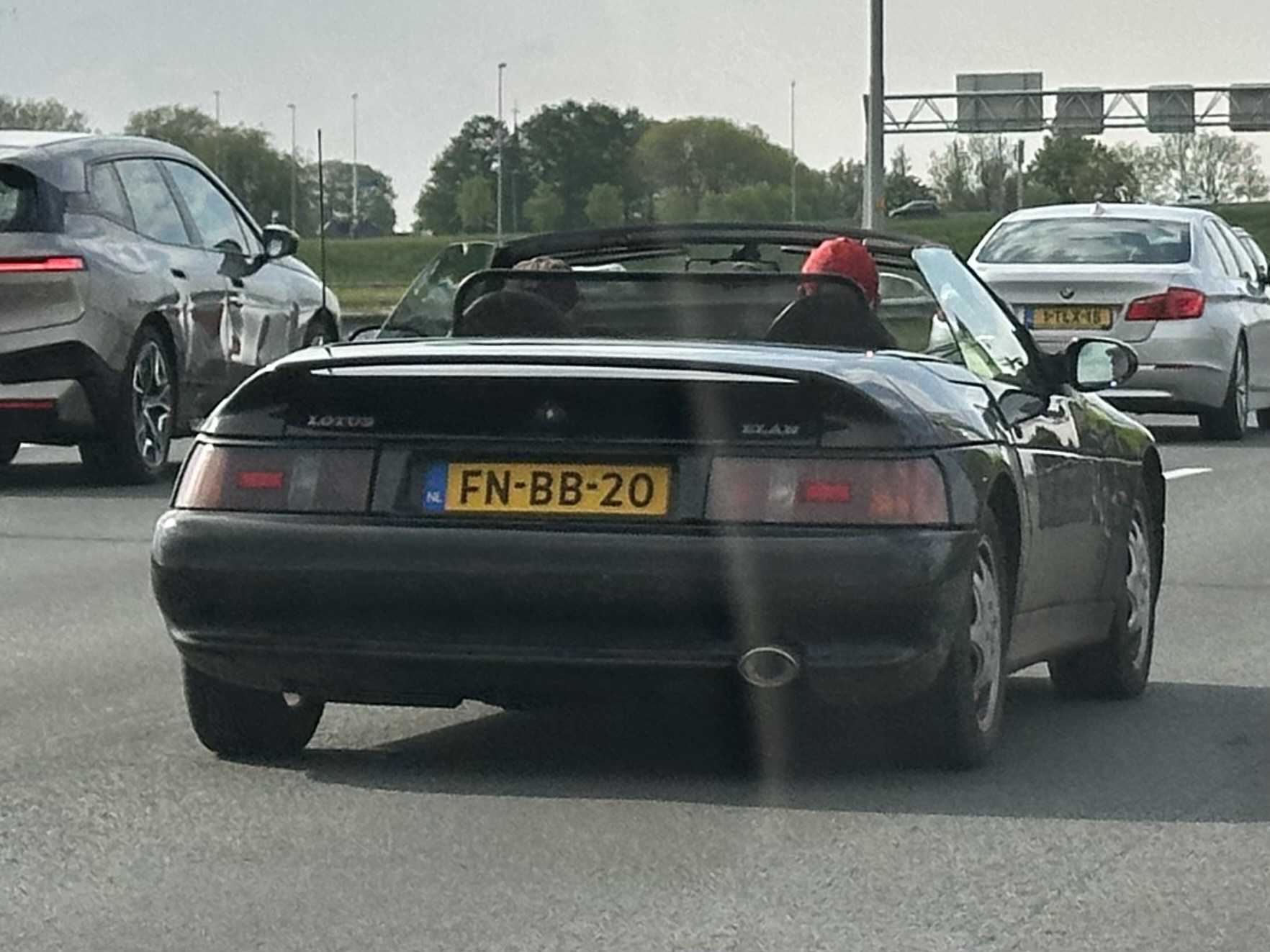 FN-BB-20, Lotus Elan 2nd gen (M100), 1989–1995