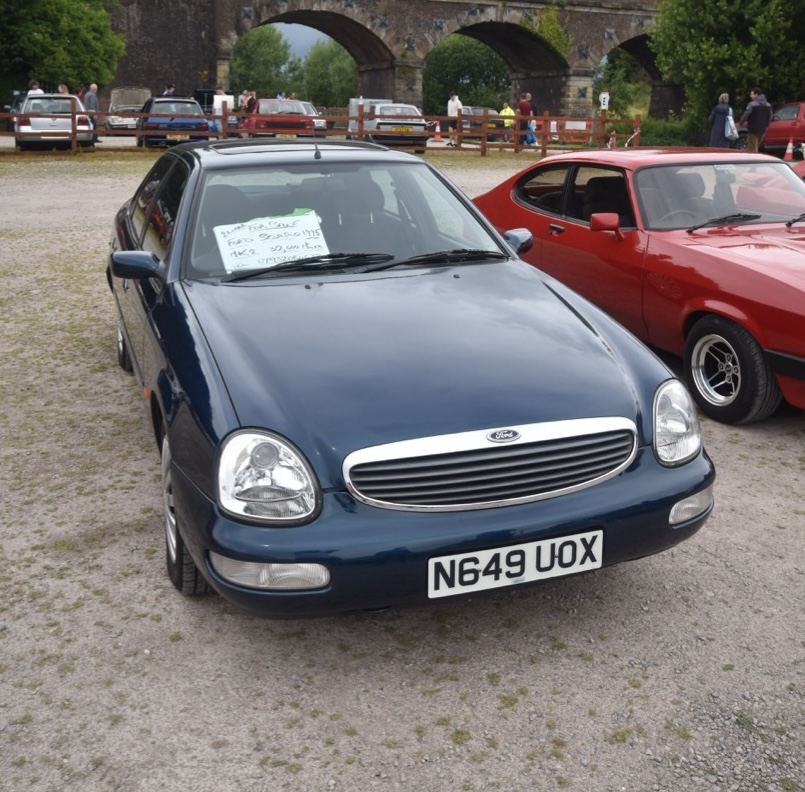 N649UOX, Ford Scorpio 2nd gen Sedan (GFR), 1994–1998