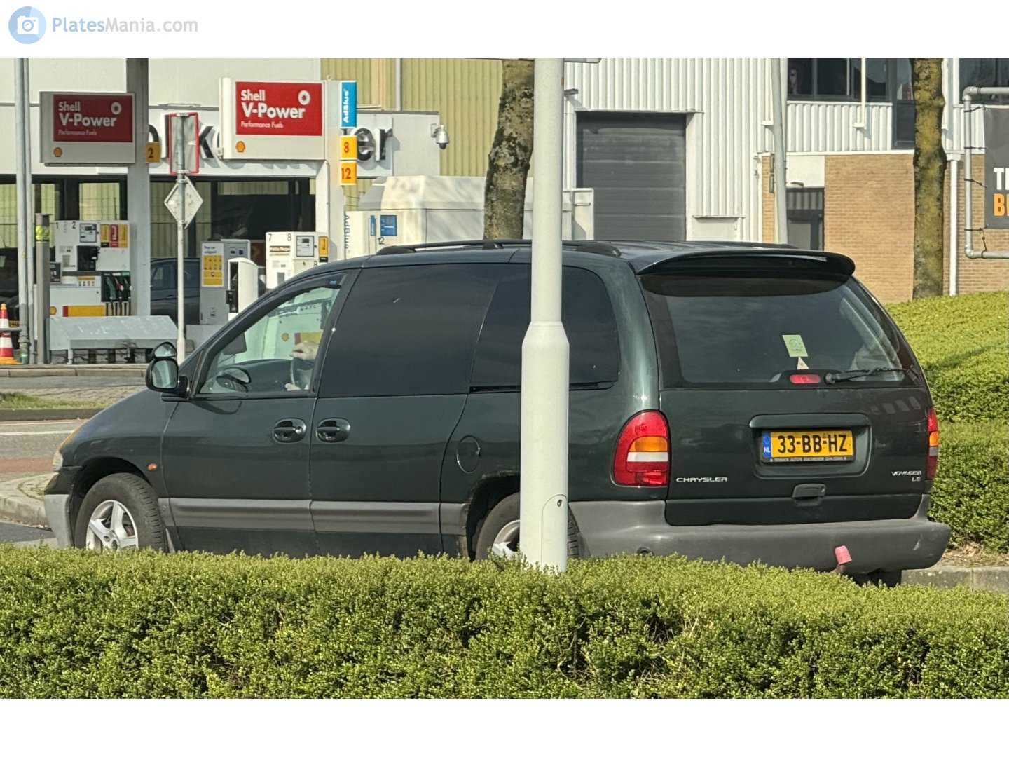 33-BB-HZ, Chrysler Voyager 4th gen (RS), 2000–2007