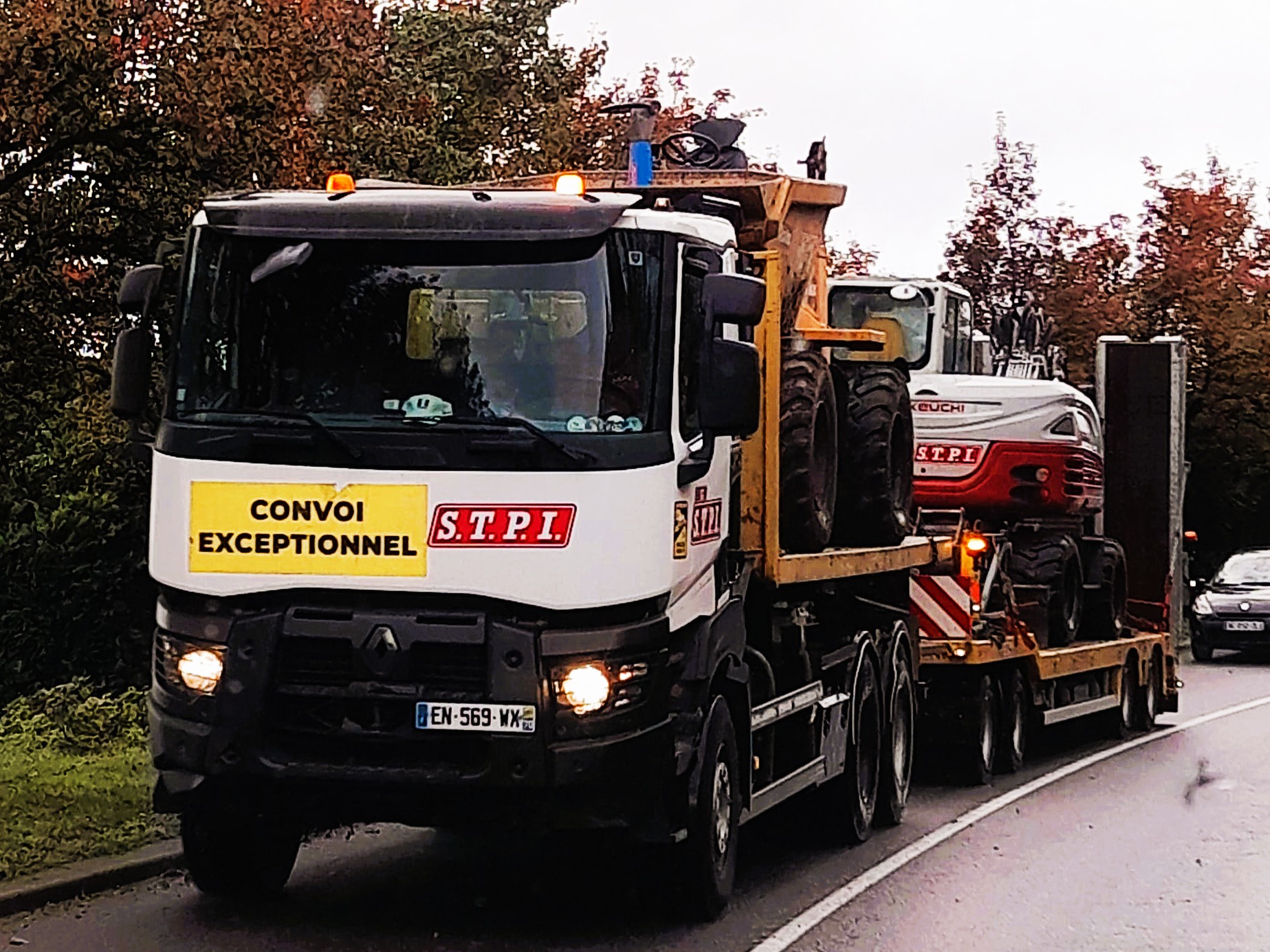 EN-569-WX, Renault Trucks C/K 1st gen, 2013–