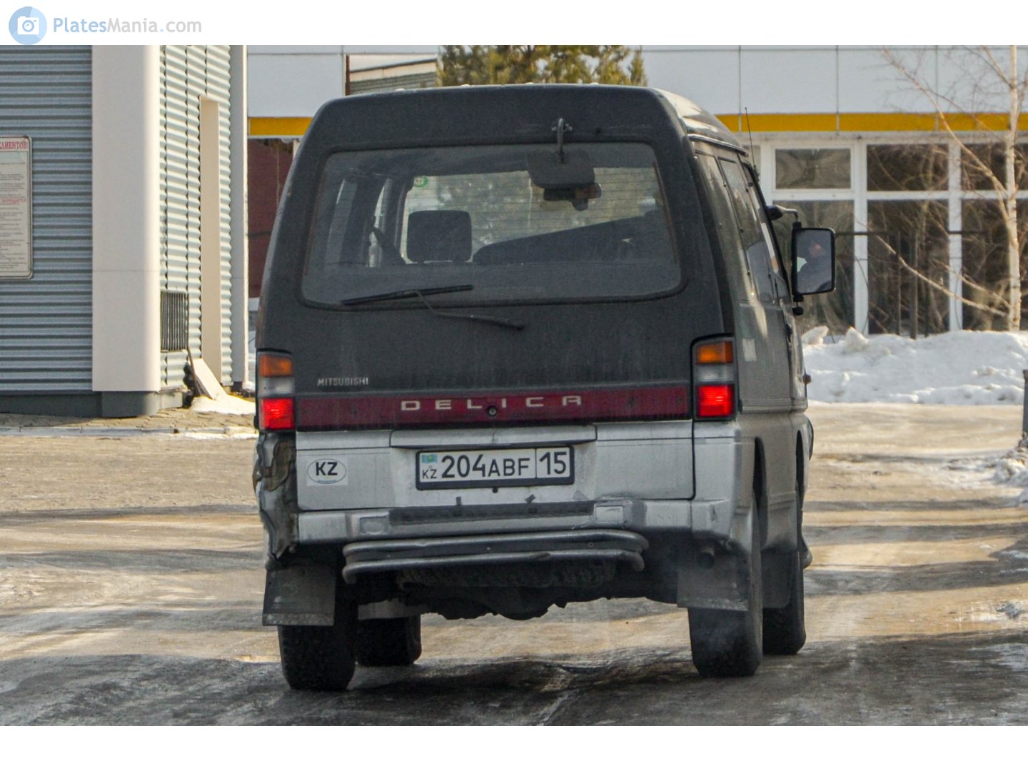 204 ABF 15, Mitsubishi Delica 3rd gen Star Wagon, 1986­–1990