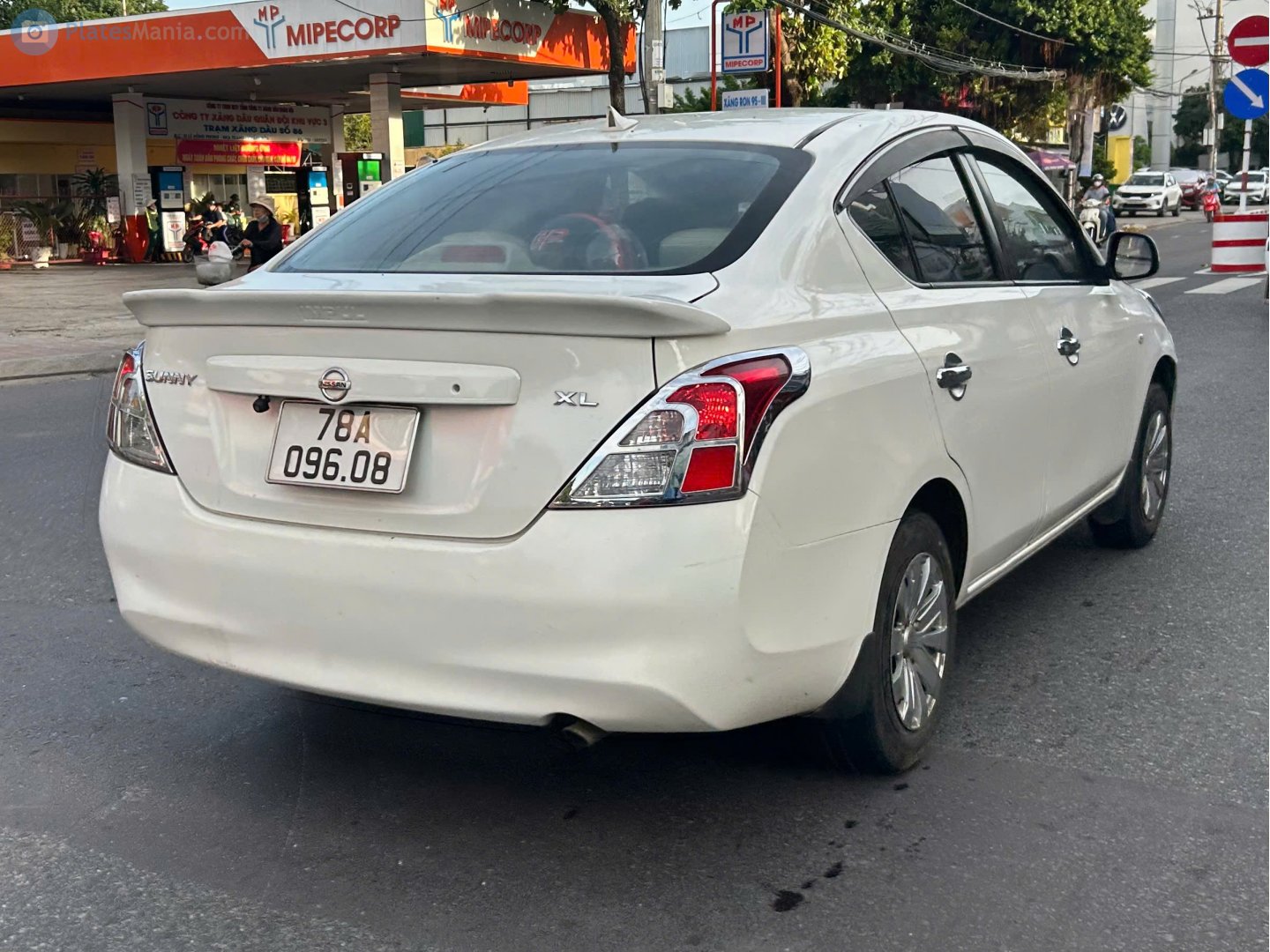 78A-096.08, Nissan Sunny 10th gen (N17; Asia- and Middle East-market), 2011­–2020 (–present for Middle East-market)