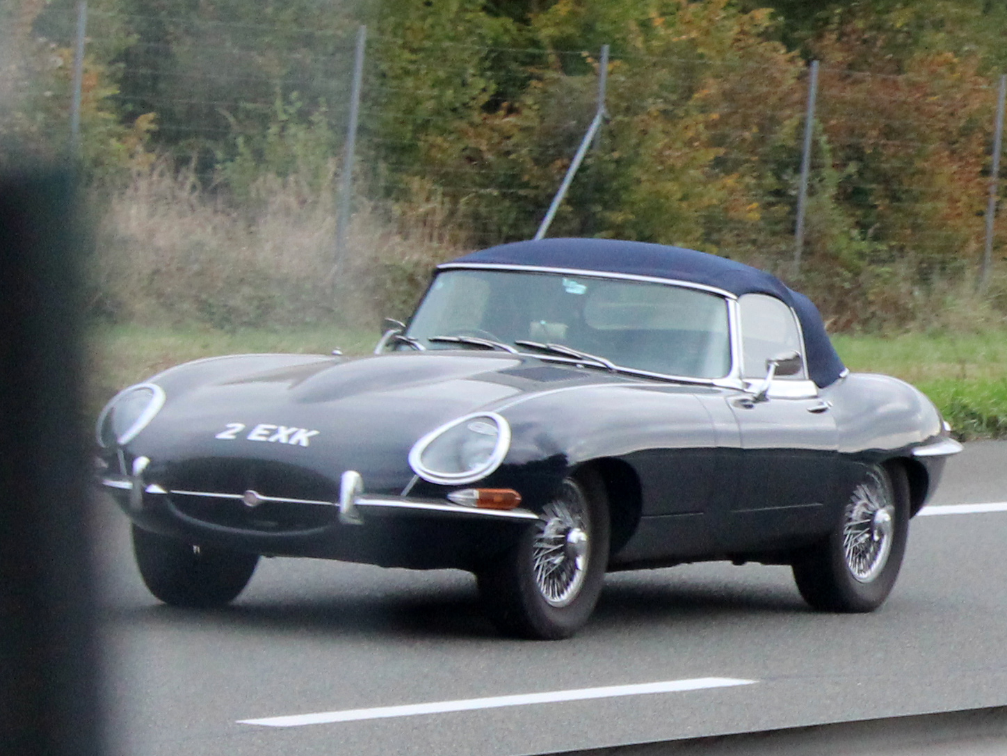 2EXK, Jaguar E-Type Convertible (Series 1), 1961–1968