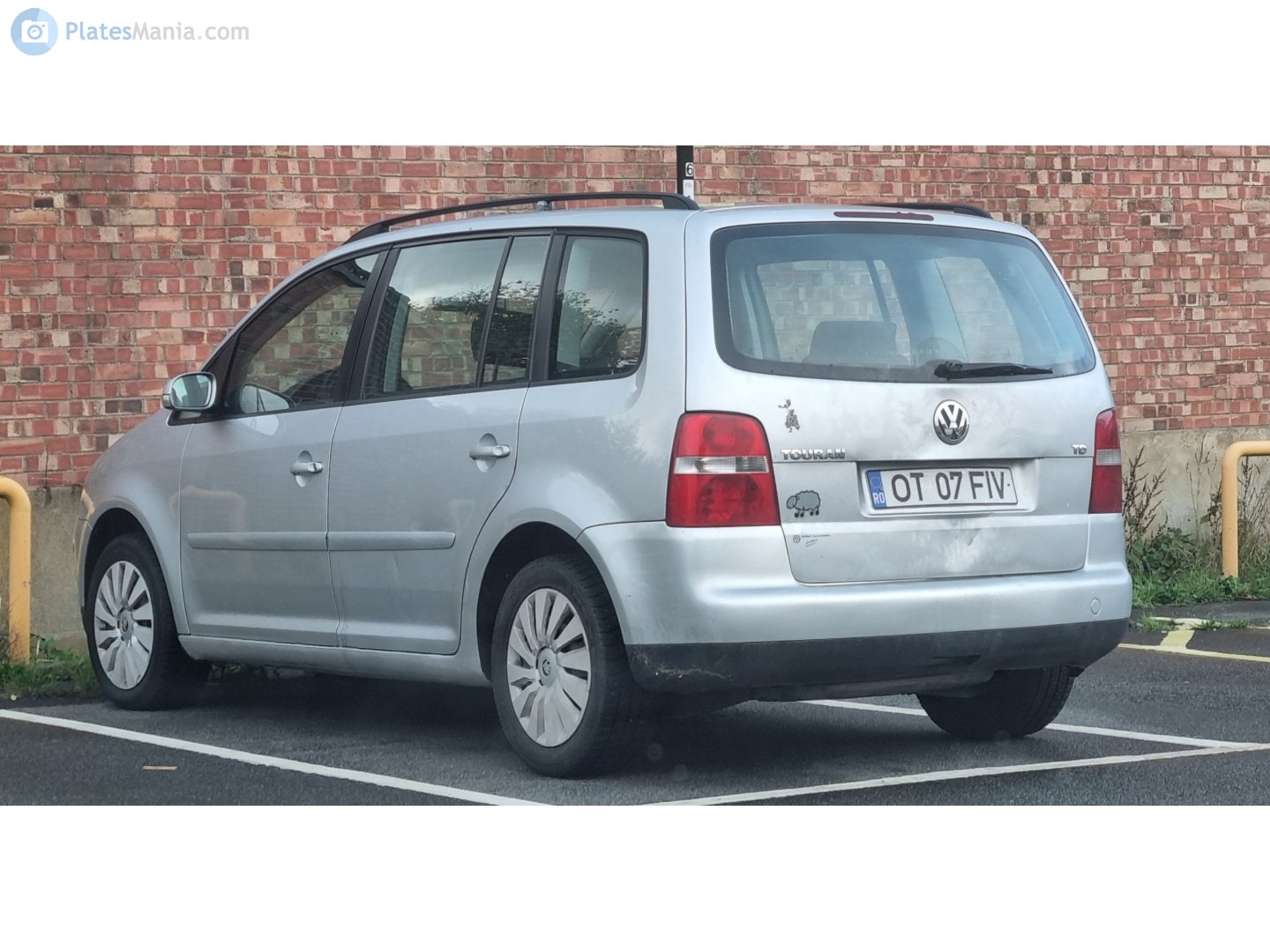 OT 07 FIV, Volkswagen Touran 1st gen (1T1), 2003–2006