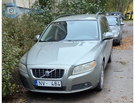 NV-484, Volvo V70