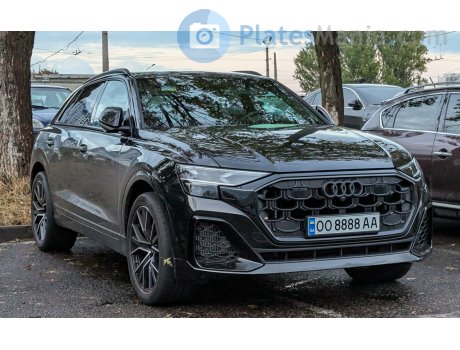 OO 8888 AA, Audi SQ8