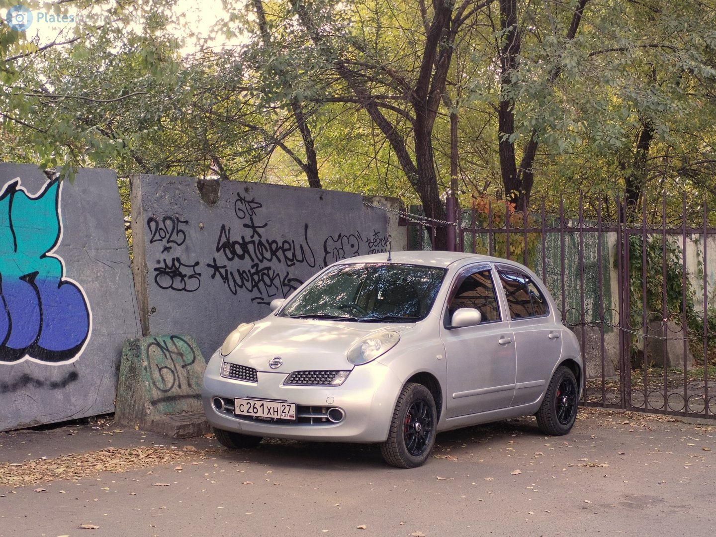 с 261 хн 27, Nissan March 3rd gen 5-door Hatch (K12), 2002–2010