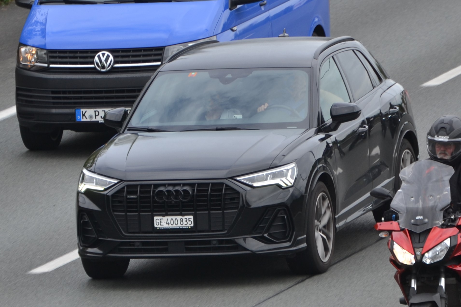 GE 400835, Audi Q3 2nd gen SUV (F3B), 2018–