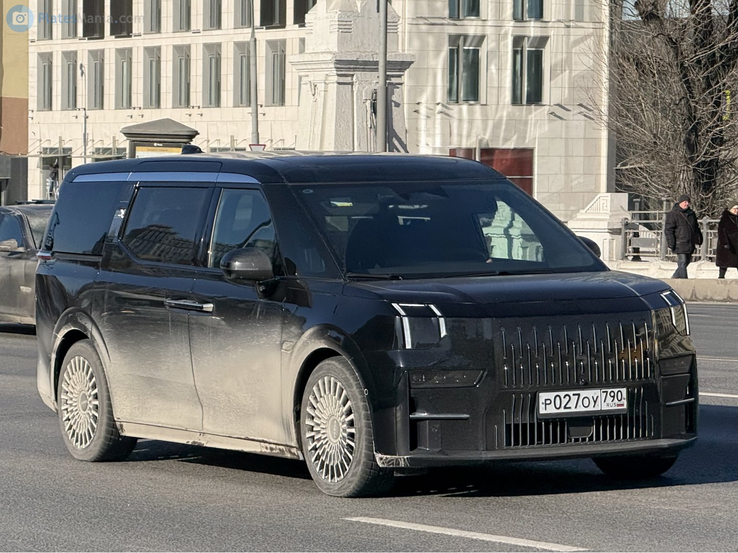 р 027 оу 790, Zeekr 009 1st gen, 2023–