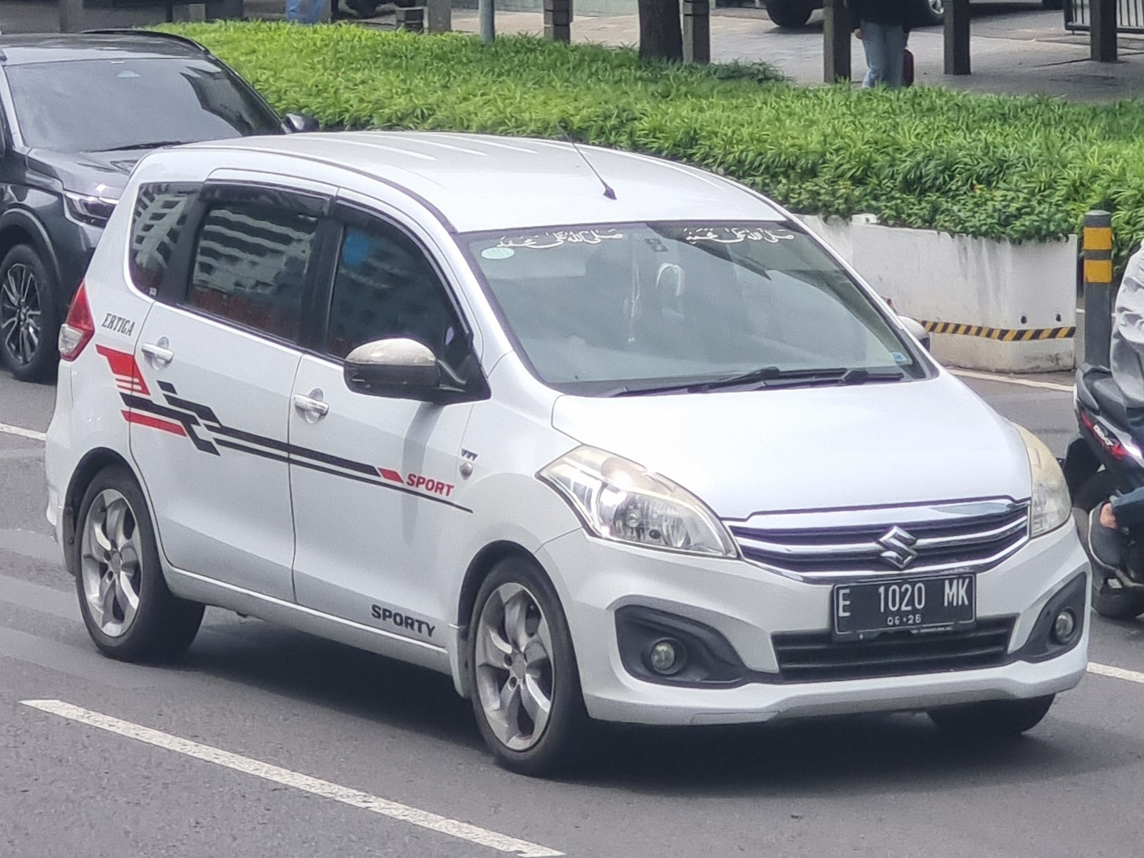 E 1020 MK, Suzuki Ertiga 1st gen (ZE), facelift, 2015–2018