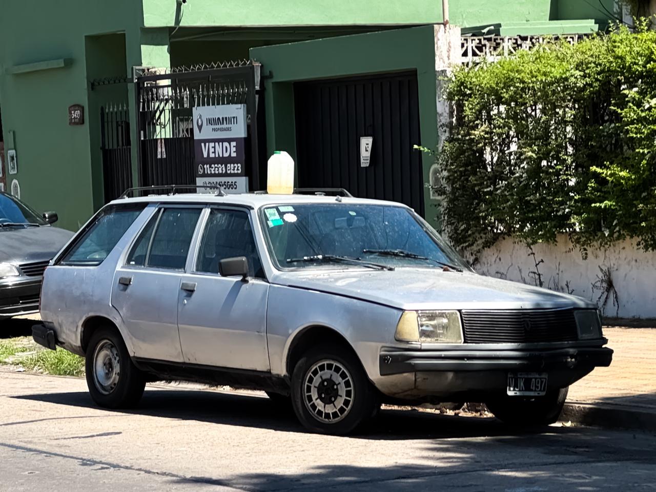 VJK 497, Renault 18 1st gen Break (135), 1979–1986