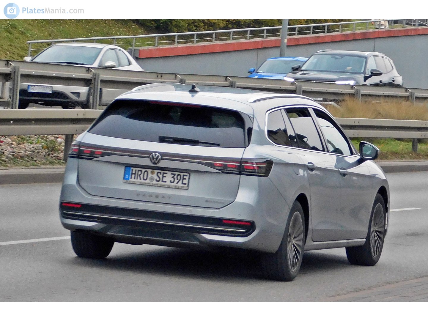 HRO SE 39 E, Volkswagen Passat 9th gen Variant (B9; 3J), 2023–