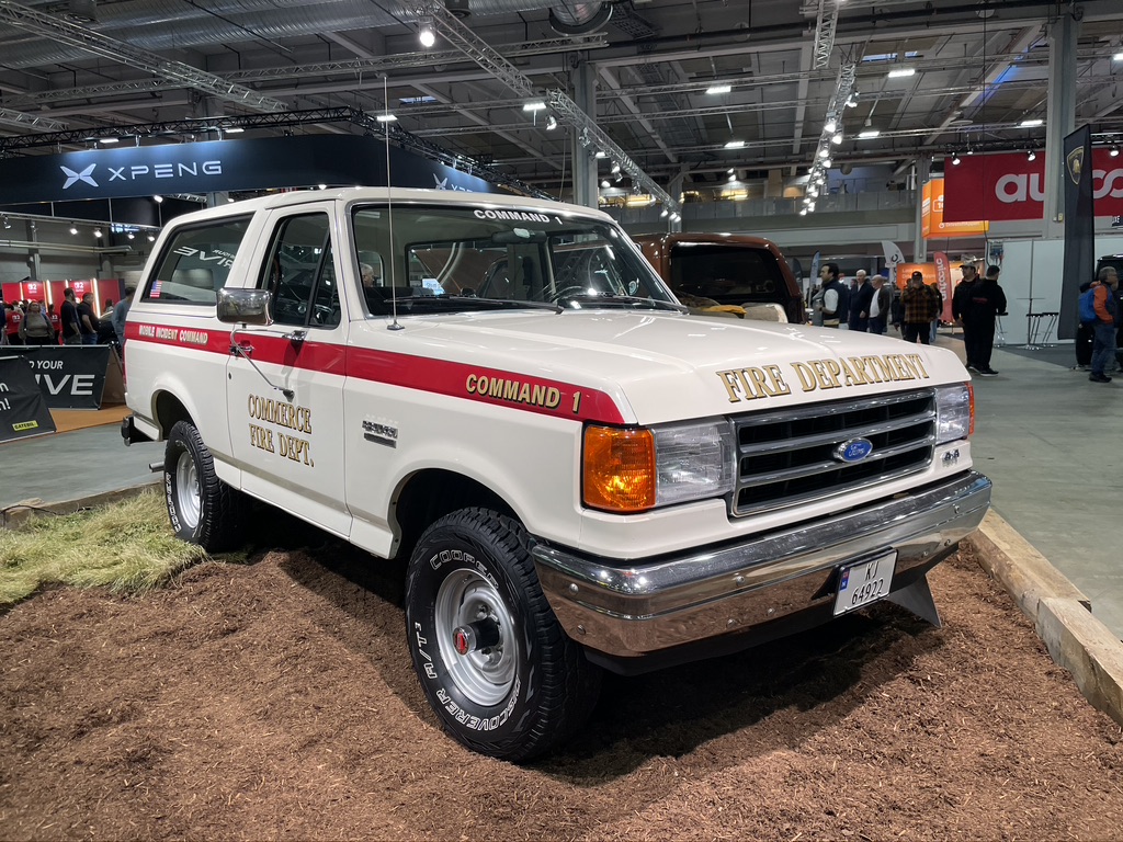 KJ 64922, Ford Bronco 4th gen (U15), 1986–1991