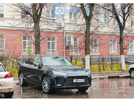 с806ко40, AITO (Wenjie) M5