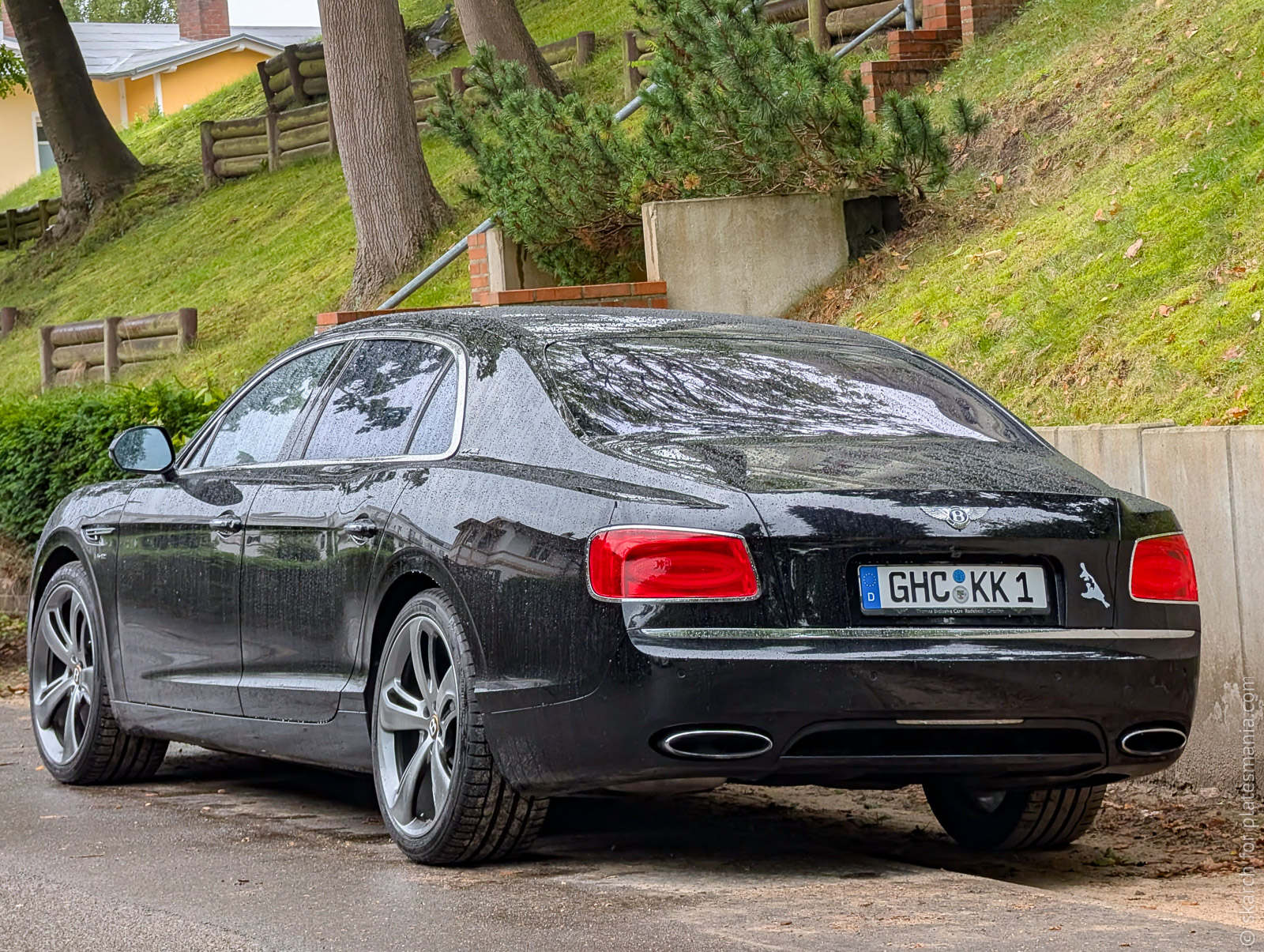 GHC KK 1, Bentley Flying Spur 2nd gen (D1), 2013–2019