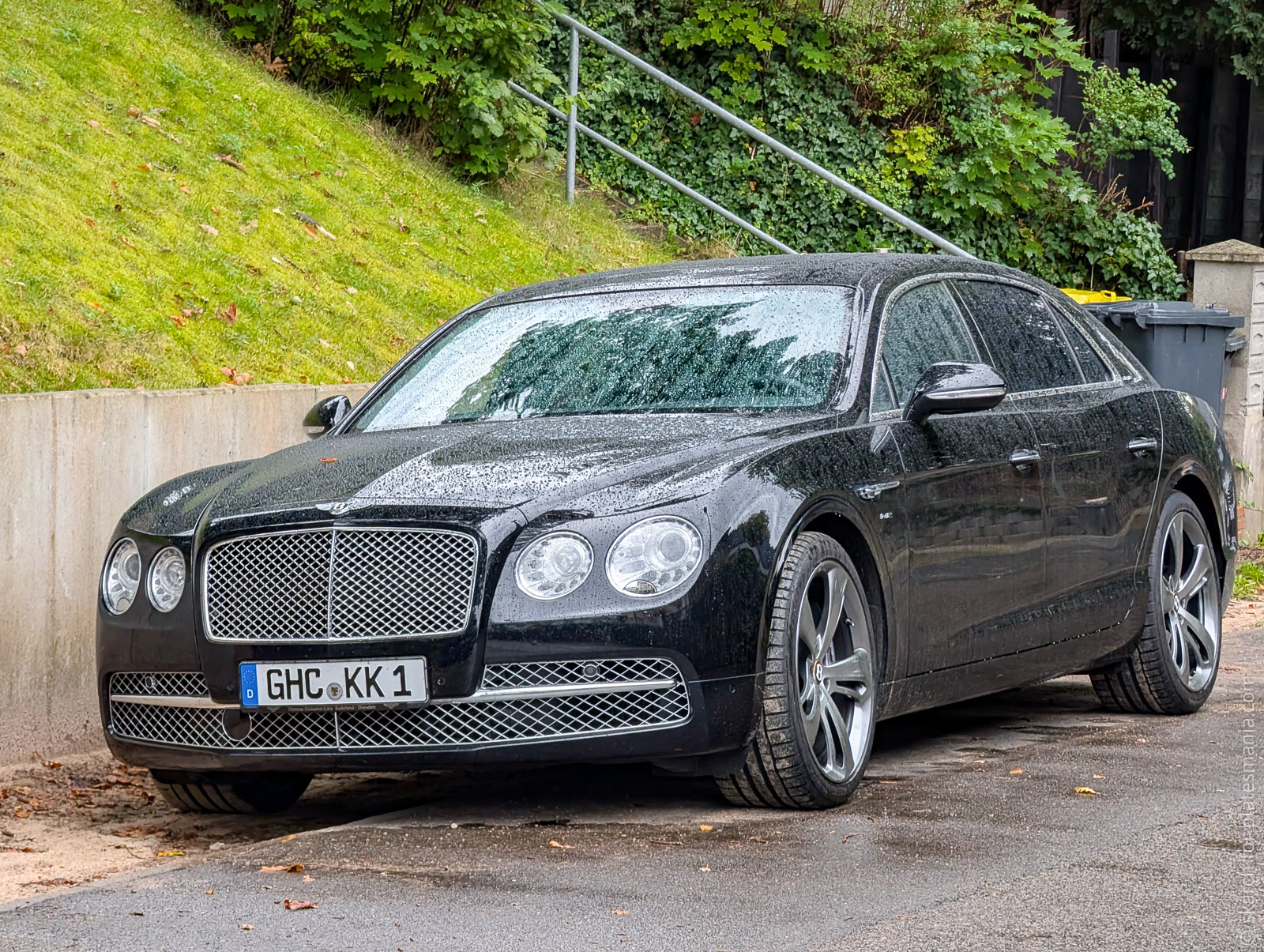 GHC KK 1, Bentley Flying Spur 2nd gen (D1), 2013–2019